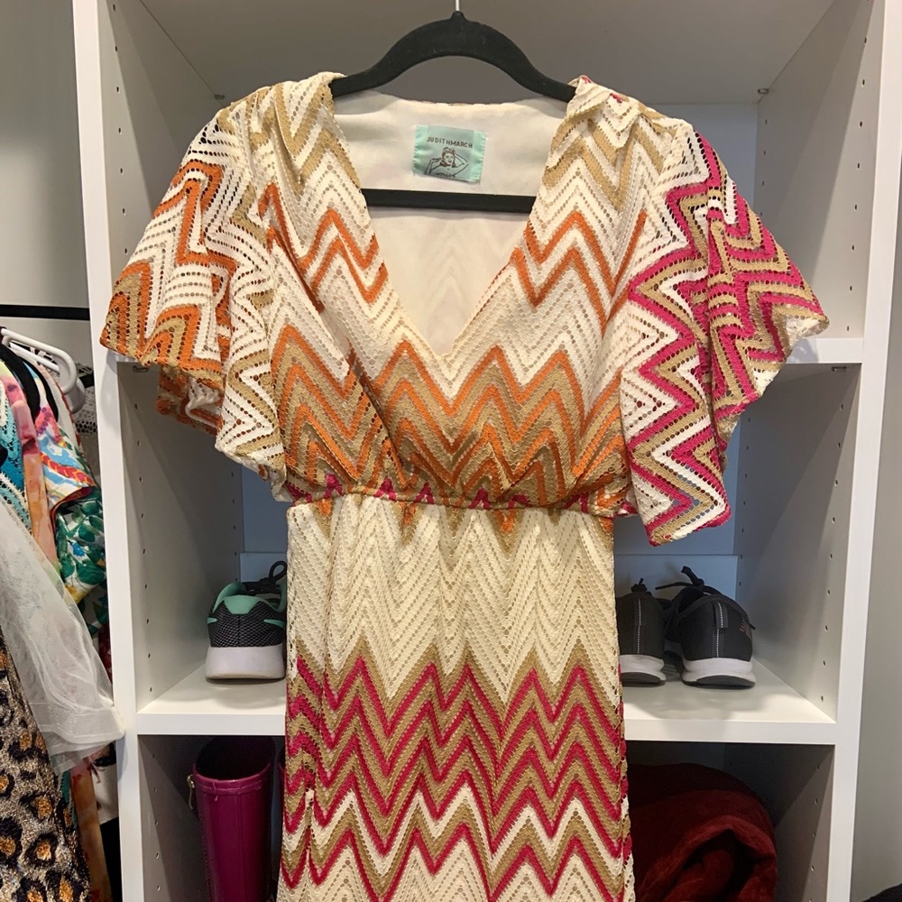 Judith March V-Neck ZigZag Dress